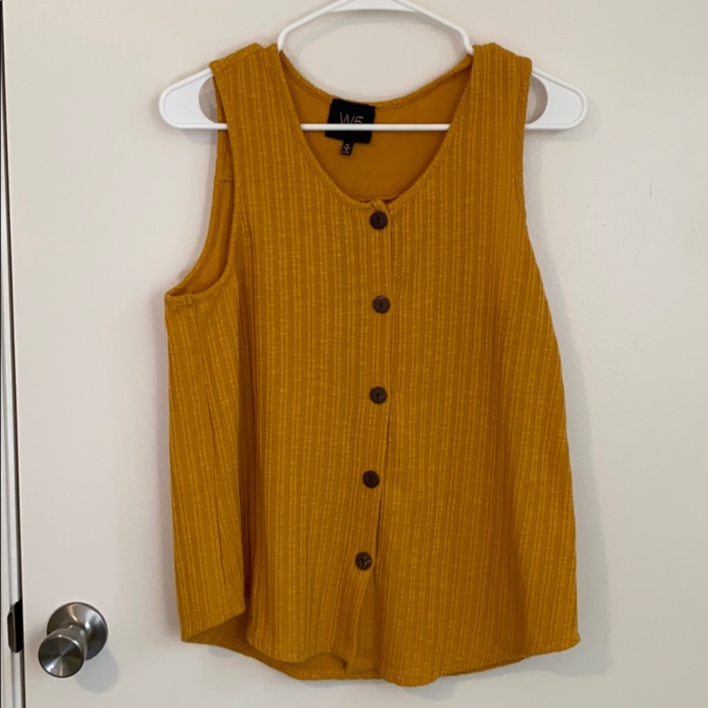 Ribbed button-front tank